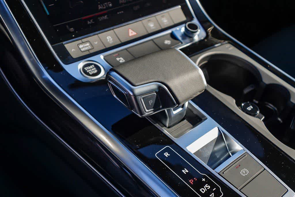 Thumbnail: 2026 Audi Q7 - 22