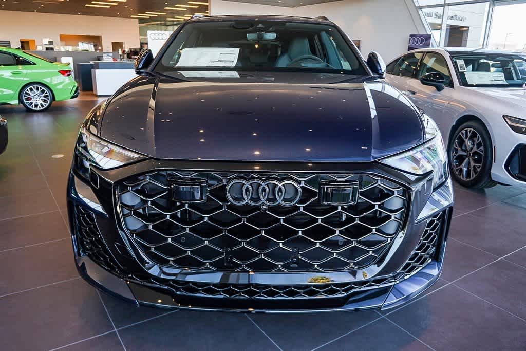 Thumbnail: 2026 Audi RS Q8 - 2