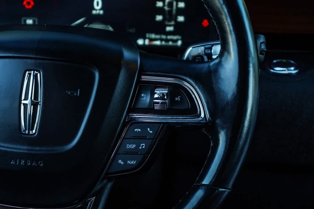 Thumbnail: 2021 Lincoln Navigator - 17