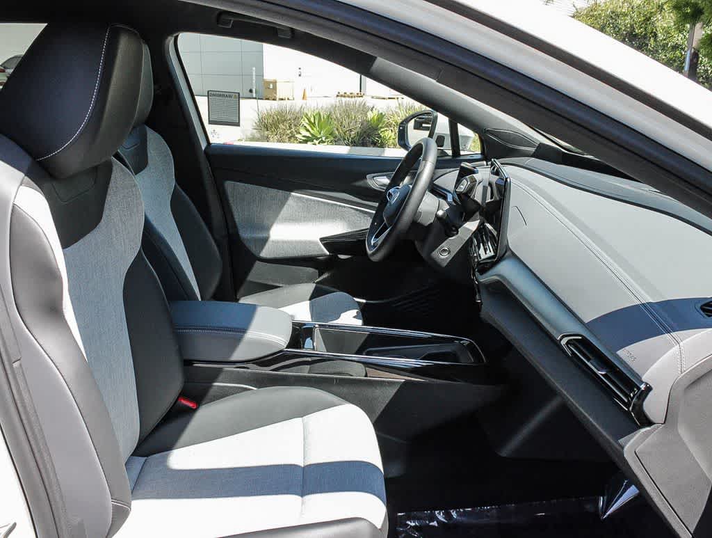 Thumbnail: 2023 Volkswagen ID.4 - 17