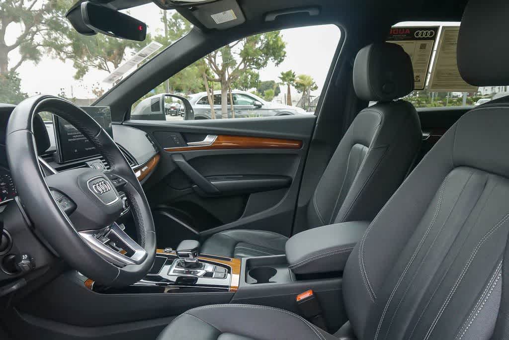 Thumbnail: 2023 Audi Q5 - 16