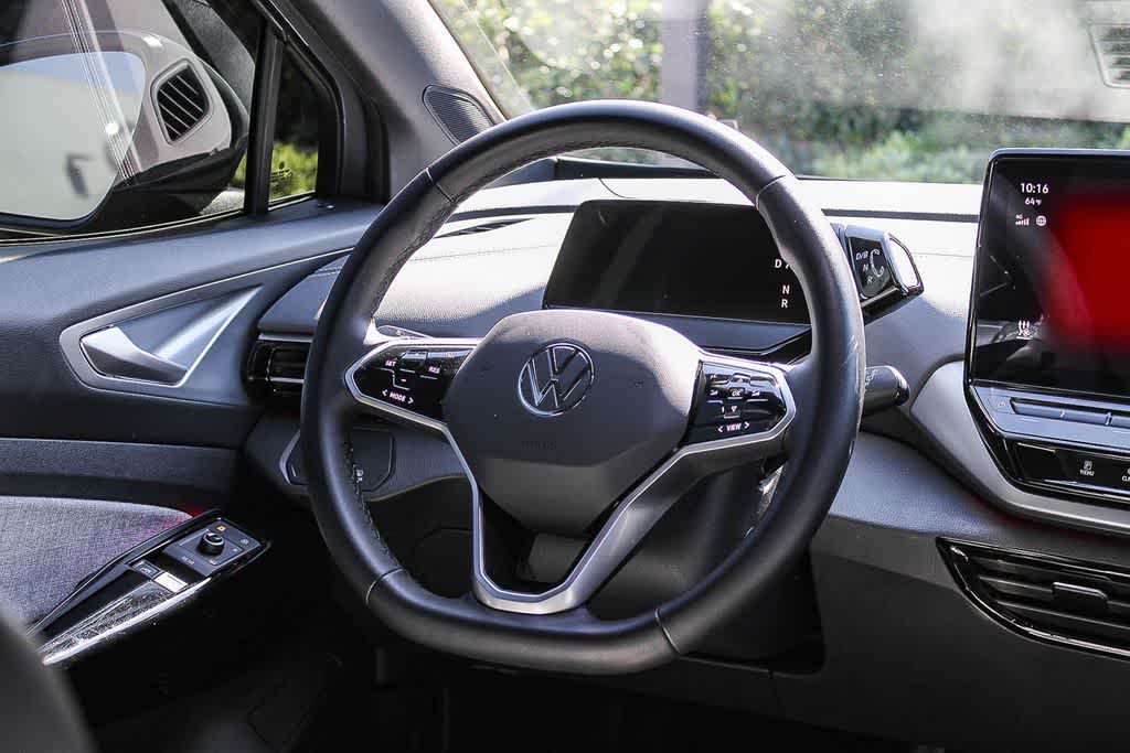 Thumbnail: 2023 Volkswagen ID.4 - 15