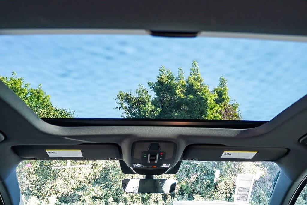 Thumbnail: 2026 Audi RS 3 - 18