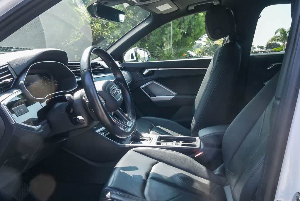 Thumbnail: 2024 Audi Q3 - 16