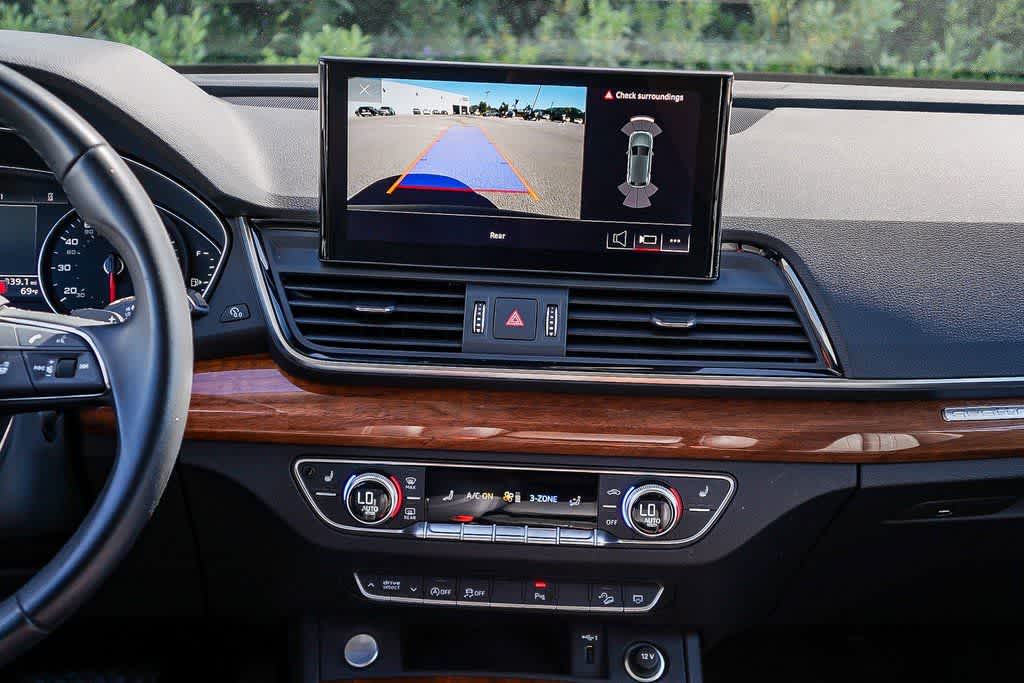 Thumbnail: 2023 Audi Q5 - 13