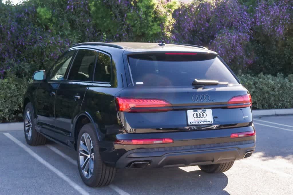 Thumbnail: 2026 Audi Q7 - 7