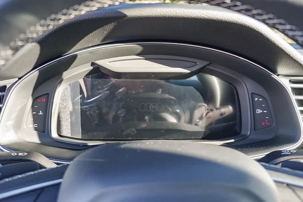 Thumbnail: 2026 Audi Q7 - 26