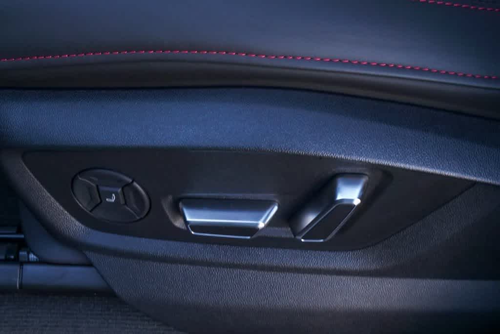 Thumbnail: 2026 Audi SQ8 - 20