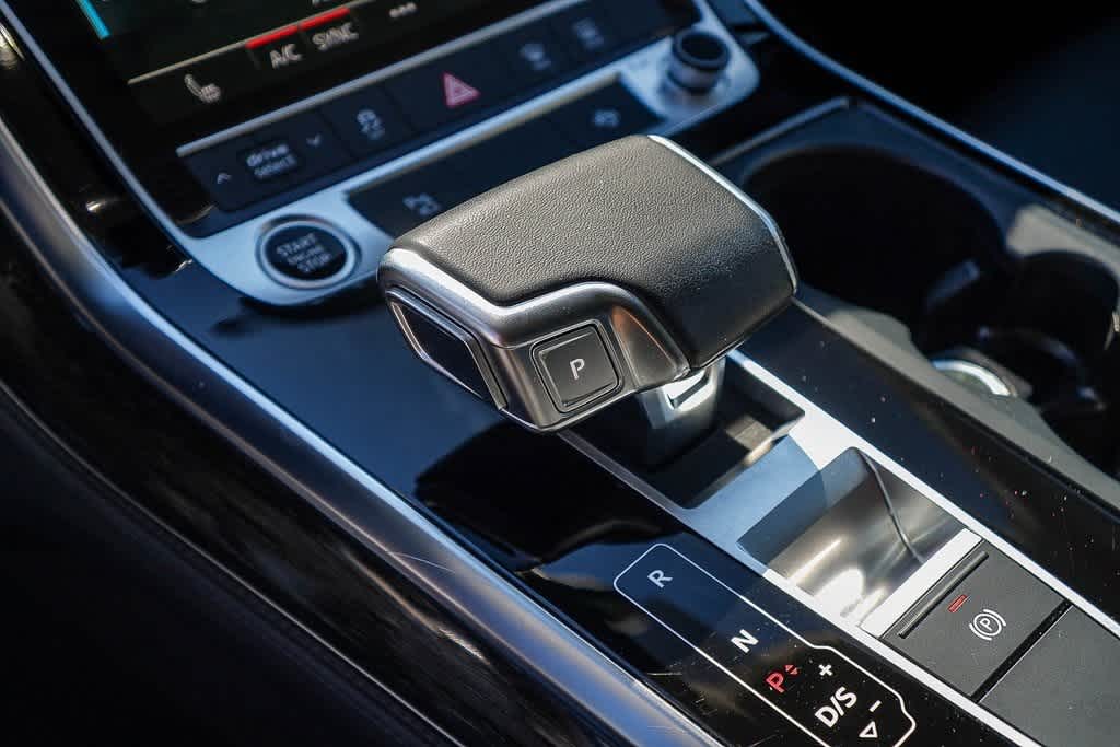 Thumbnail: 2023 Audi Q7 - 22