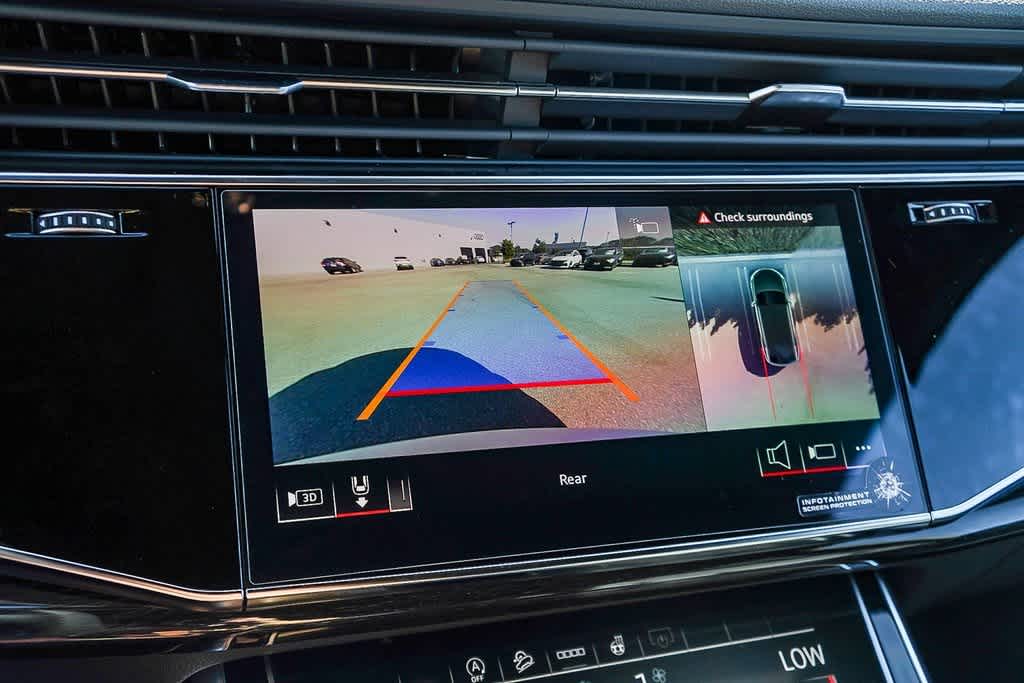 Thumbnail: 2026 Audi Q8 - 27