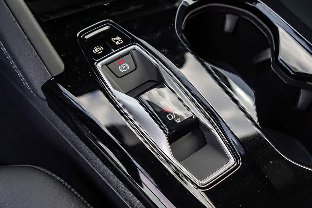 Thumbnail: 2025 Audi Q5 - 21