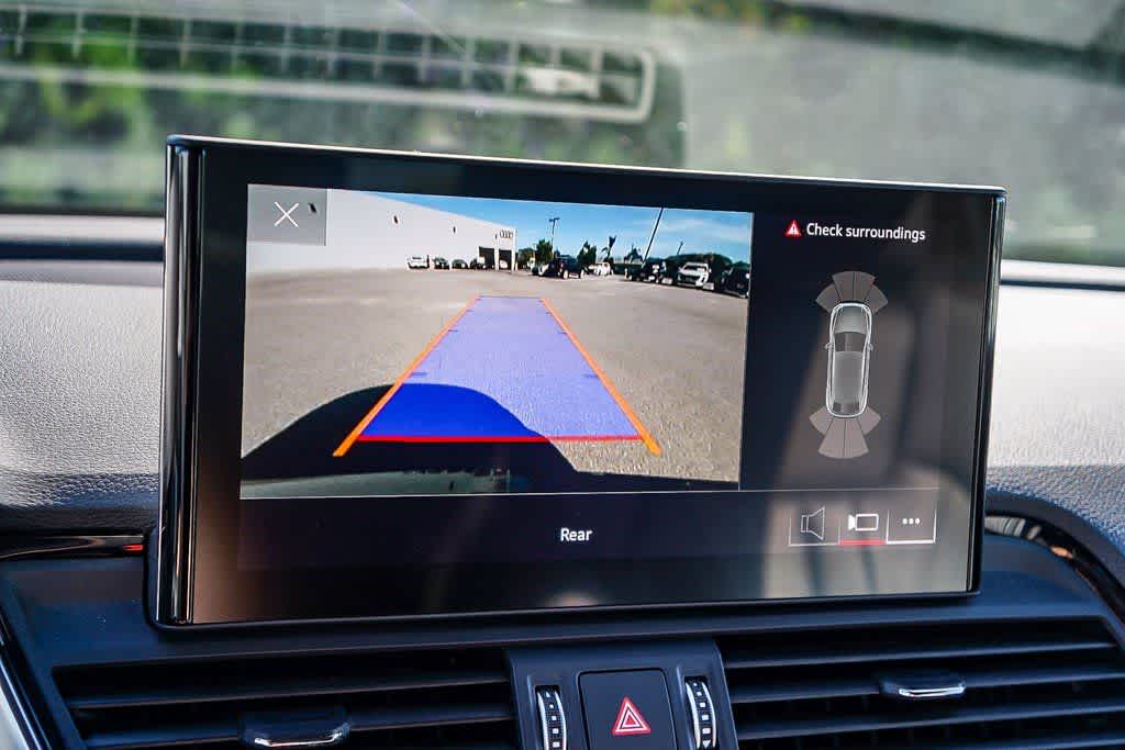 Thumbnail: 2023 Audi Q5 - 27