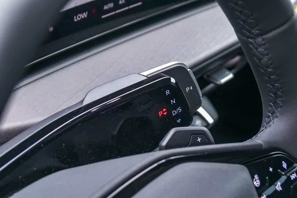 Thumbnail: 2026 Audi Q3 - 18