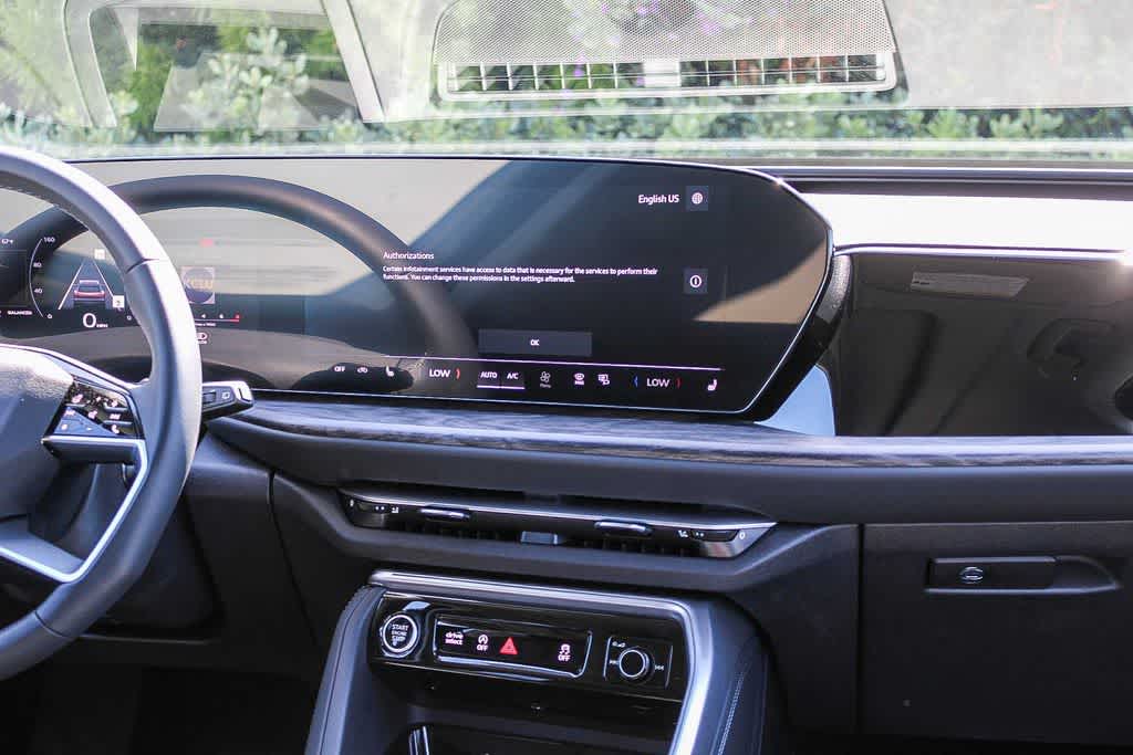 Thumbnail: 2025 Audi Q5 - 11