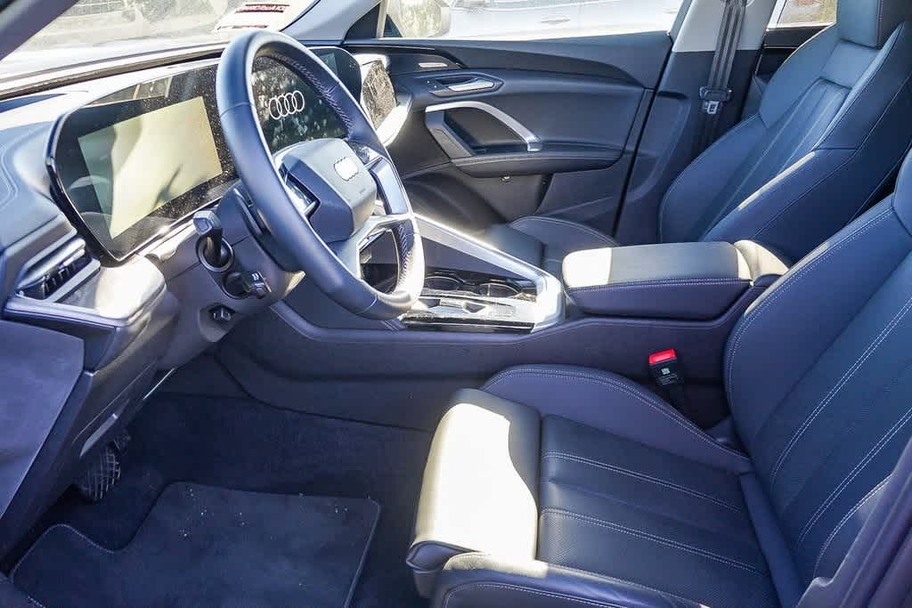 Thumbnail: 2025 Audi Q5 - 20