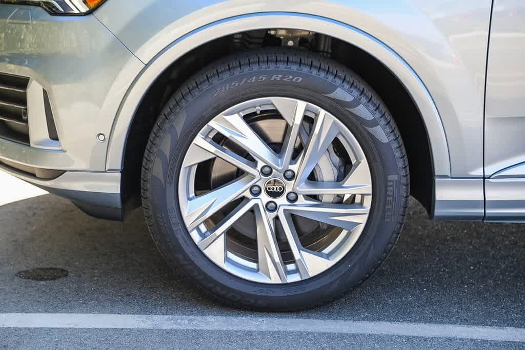 Thumbnail: 2024 Audi Q7 - 9