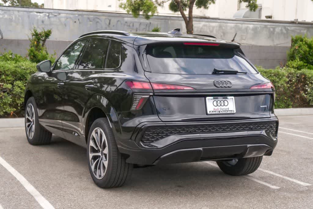 Thumbnail: 2026 Audi Q3 - 7