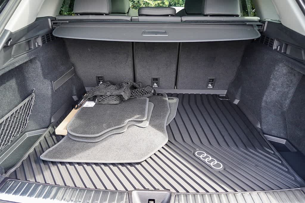 Thumbnail: 2025 Audi Q5 - 29