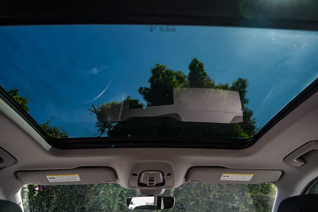 Thumbnail: 2023 Audi Q5 - 18