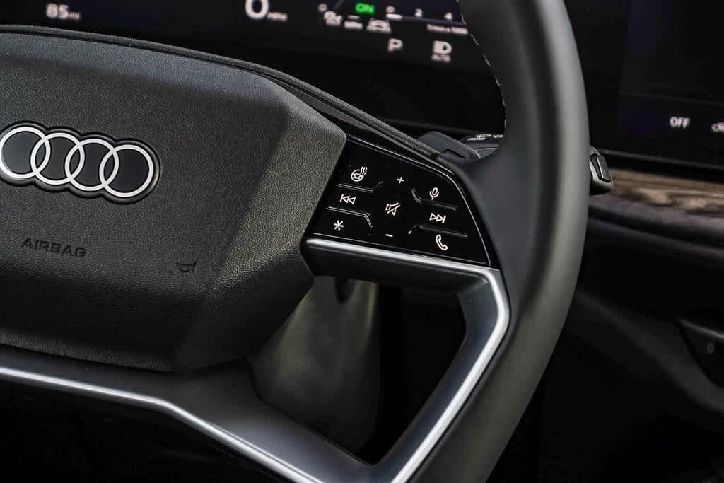 Thumbnail: 2025 Audi Q5 - 17