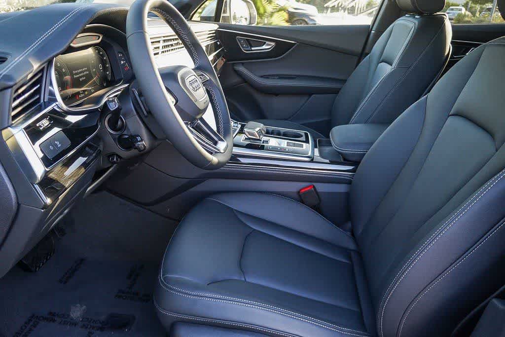 Thumbnail: 2026 Audi Q7 - 20