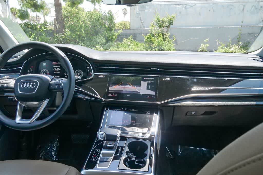 Thumbnail: 2023 Audi Q7 - 13