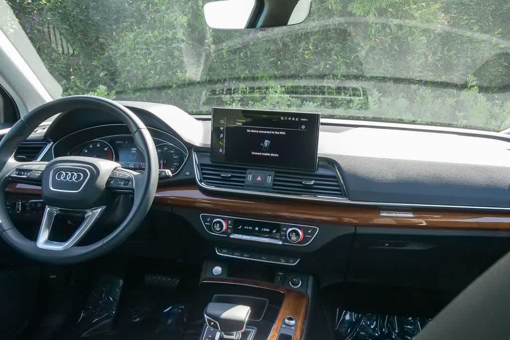 Thumbnail: 2023 Audi Q5 - 12