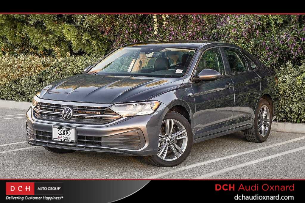 Thumbnail: 2024 Volkswagen Jetta - 1