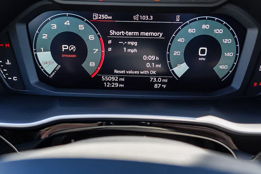 Thumbnail: 2022 Audi Q3 - 26