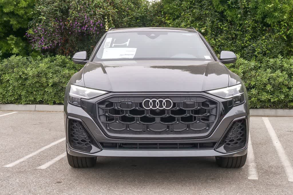 Thumbnail: 2026 Audi Q8 - 2