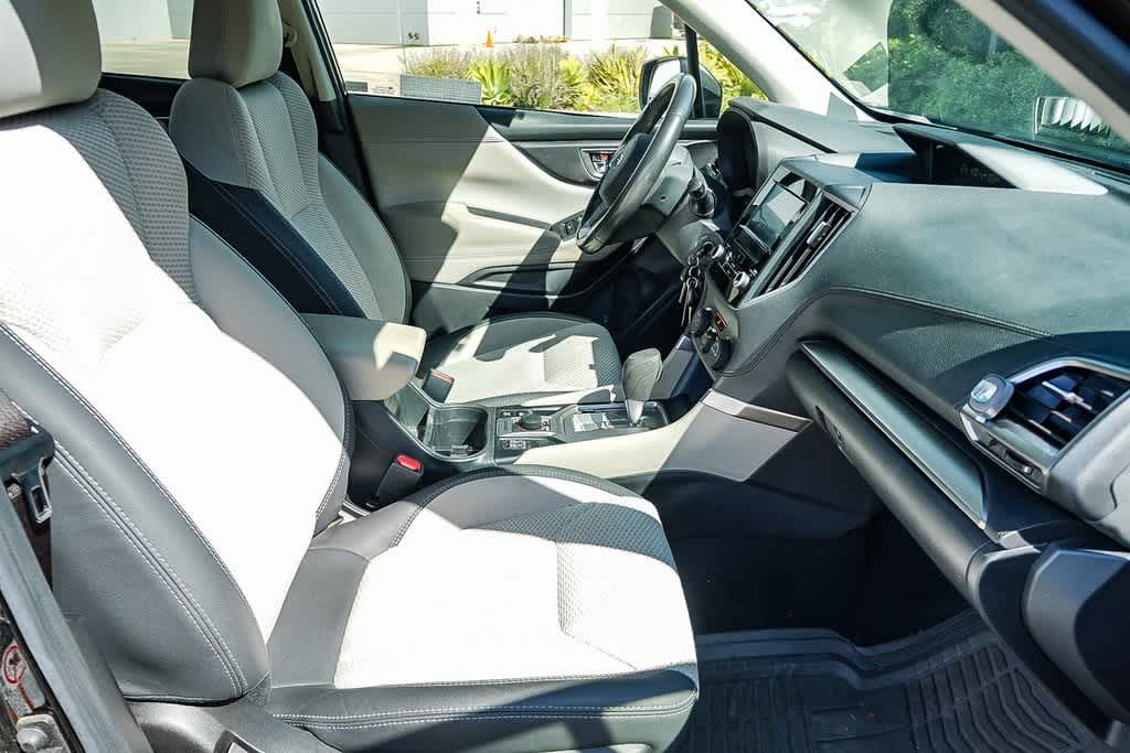 Thumbnail: 2019 Subaru Forester - 16