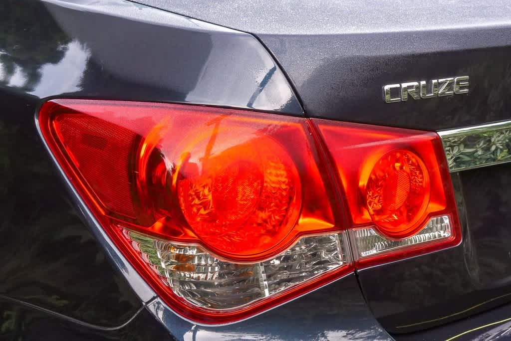 Thumbnail: 2016 Chevrolet Cruze - 14