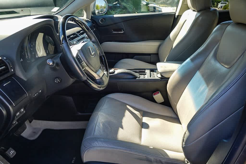 Thumbnail: 2015 Lexus RX - 16