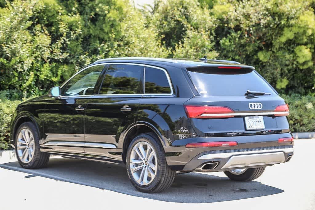 Thumbnail: 2025 Audi Q7 - 6