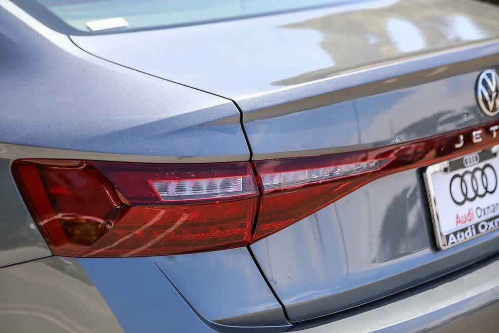 Thumbnail: 2025 Volkswagen Jetta - 8