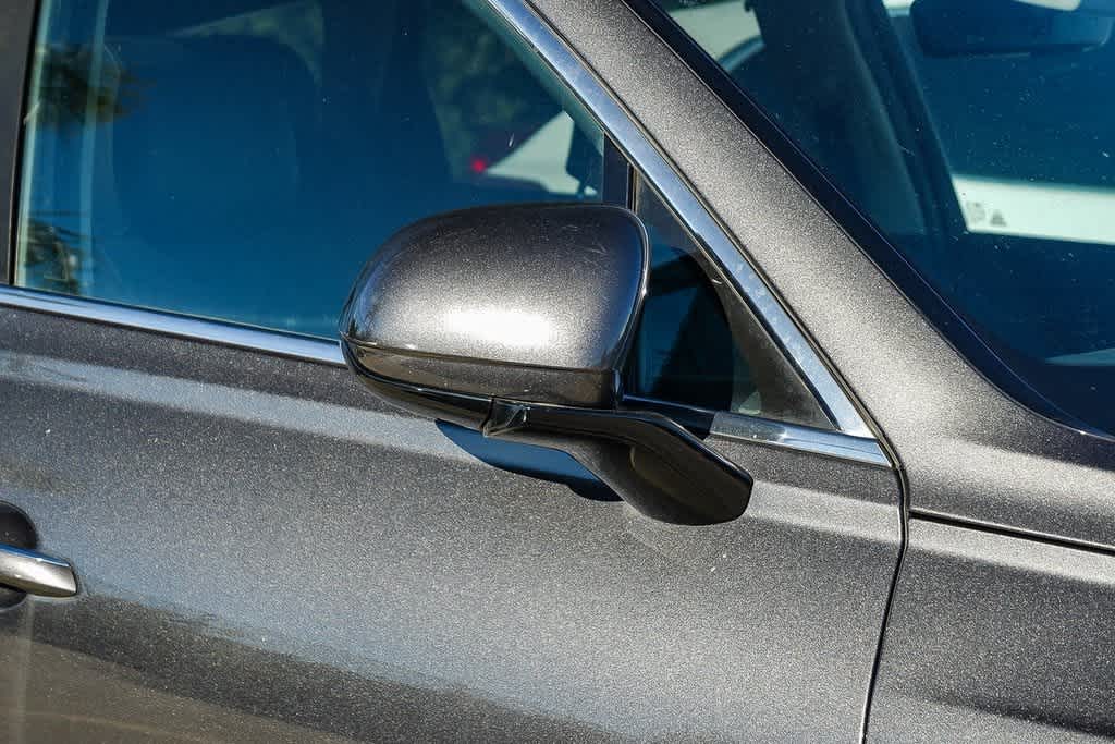 Thumbnail: 2022 Genesis GV80 - 14