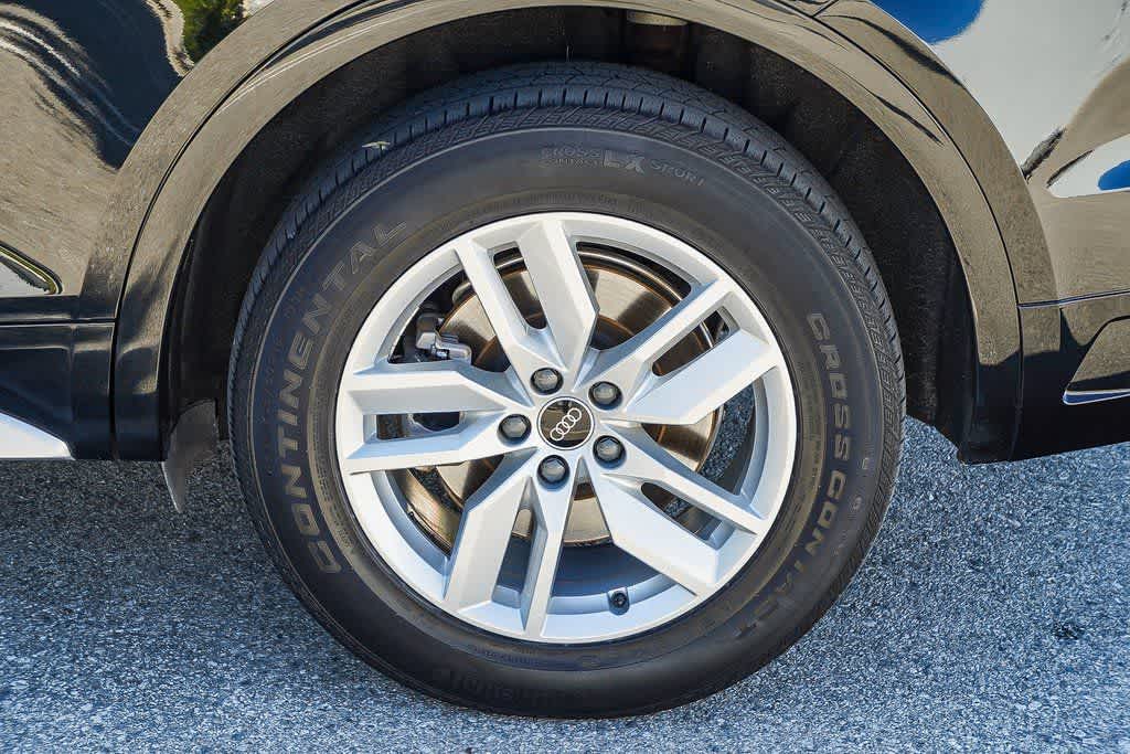 Thumbnail: 2022 Audi Q5 - 11