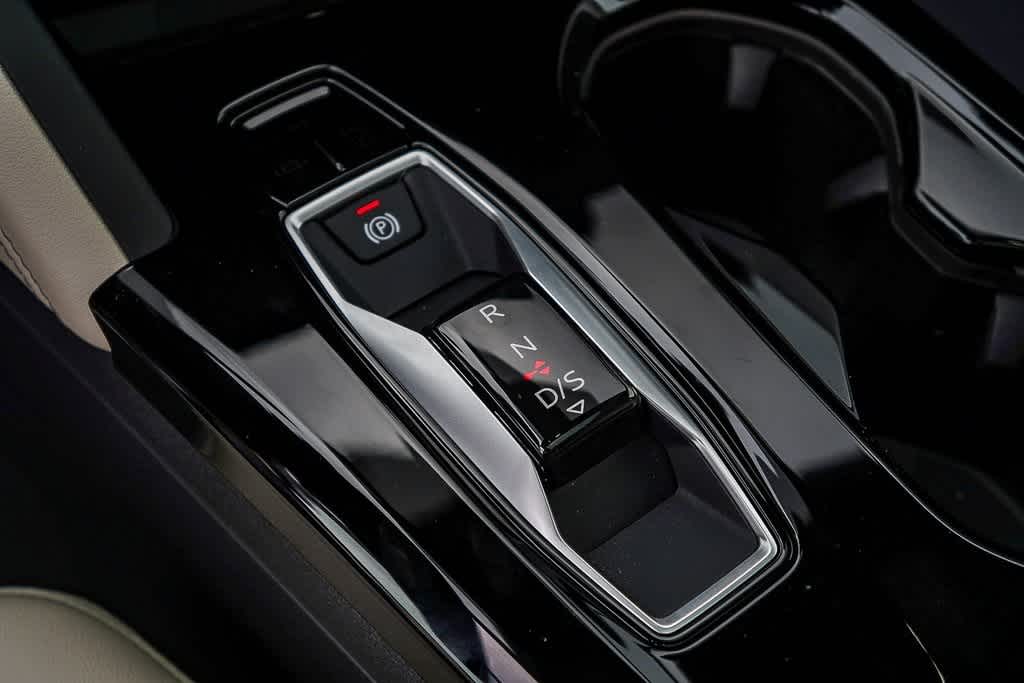 Thumbnail: 2025 Audi Q5 - 22