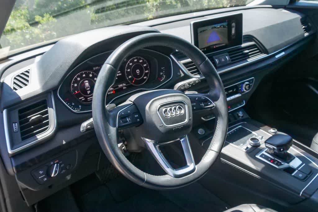 Thumbnail: 2020 Audi Q5 - 18