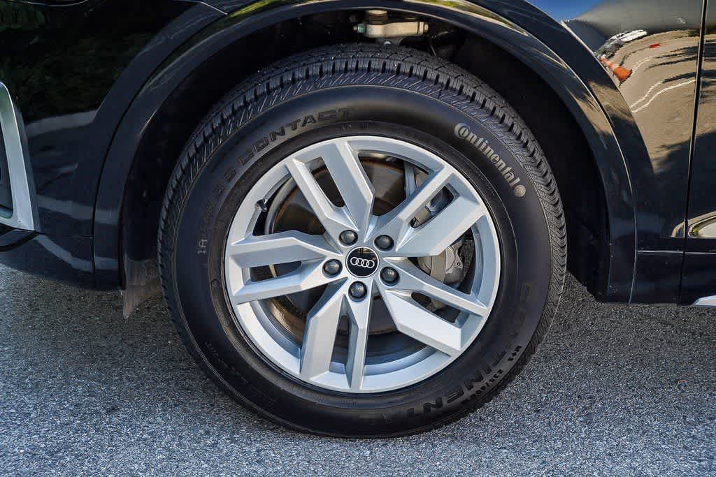 Thumbnail: 2022 Audi Q5 - 10