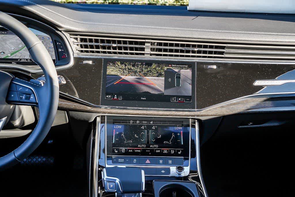 Thumbnail: 2026 Audi Q7 - 13