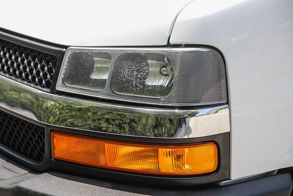 Thumbnail: 2019 Chevrolet Express - 7