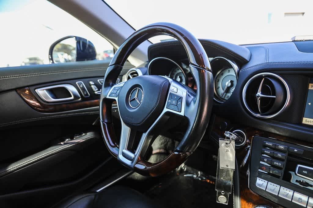 Thumbnail: 2013 Mercedes-Benz SL-Class - 15