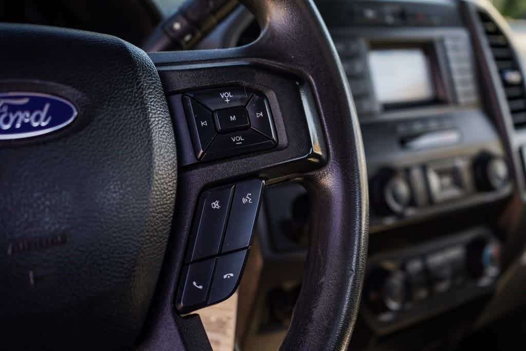 2020 Ford Econoline E-250 17