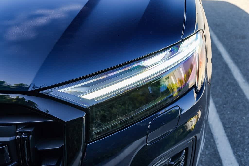 Thumbnail: 2026 Audi Q7 - 8