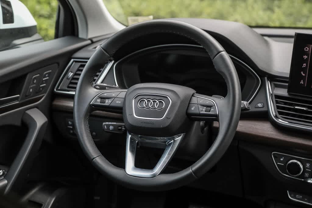 Thumbnail: 2024 Audi Q5 - 13