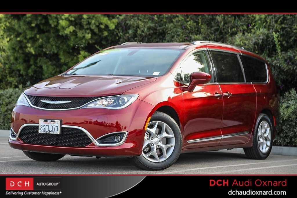 Thumbnail: 2019 Chrysler Pacifica - 1