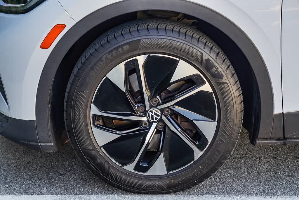 Thumbnail: 2021 Volkswagen ID.4 - 10