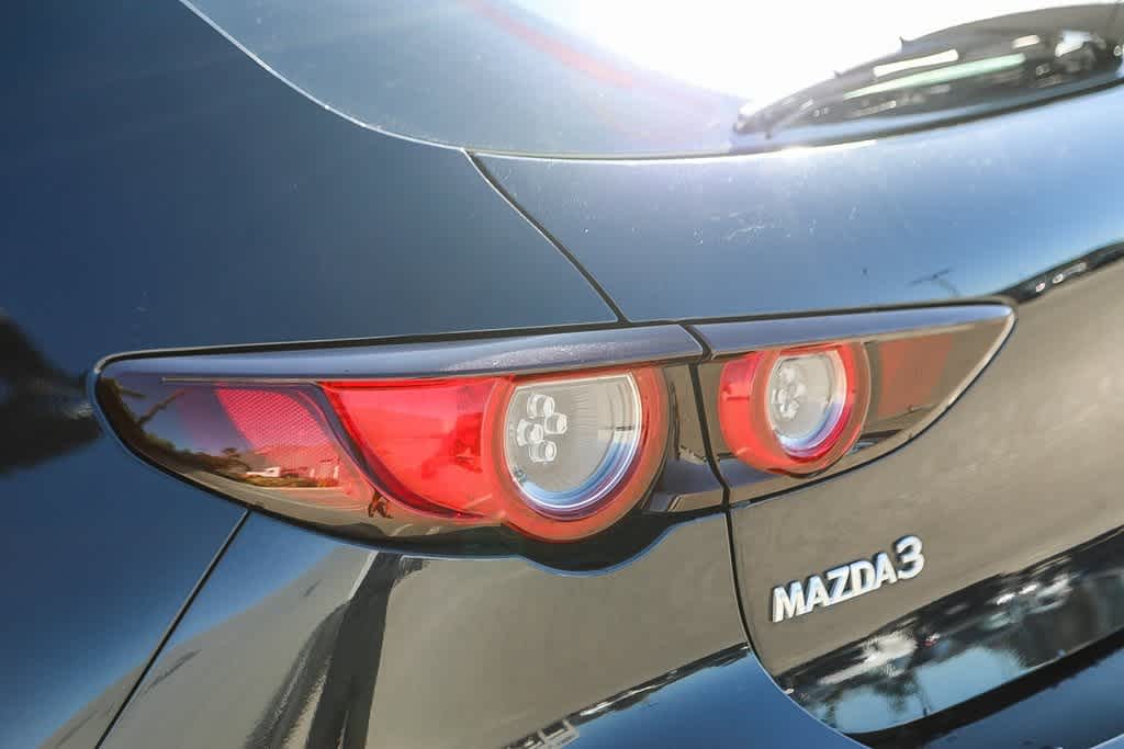 Thumbnail: 2021 Mazda Mazda3 - 8