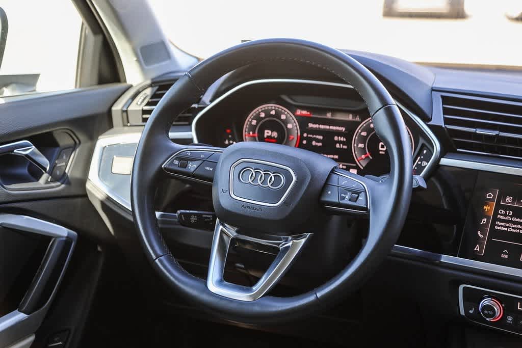 Thumbnail: 2022 Audi Q3 - 14